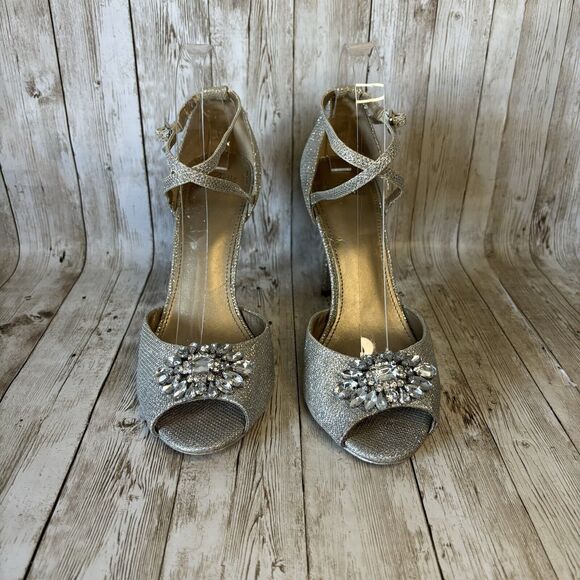 Badgley Mischka Belle Jewel Encrusted Silver Sparkling High Heel Shoes Size 9 - Picture 7 of 10